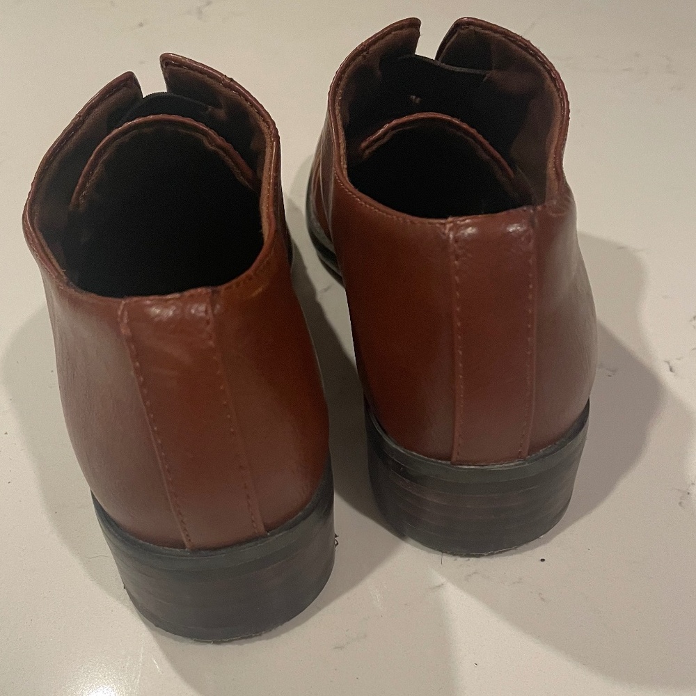 Charles by Charles David Brown Slip On Shoes Size 8 - Picture 4 of 5